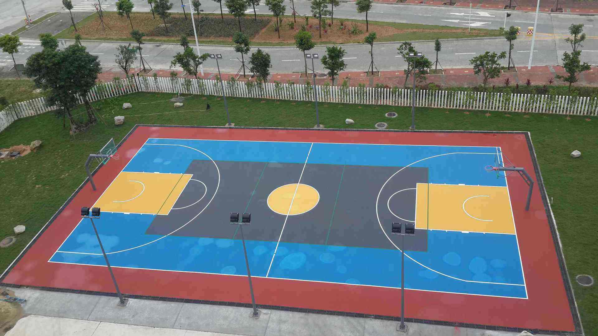 篮球场施工